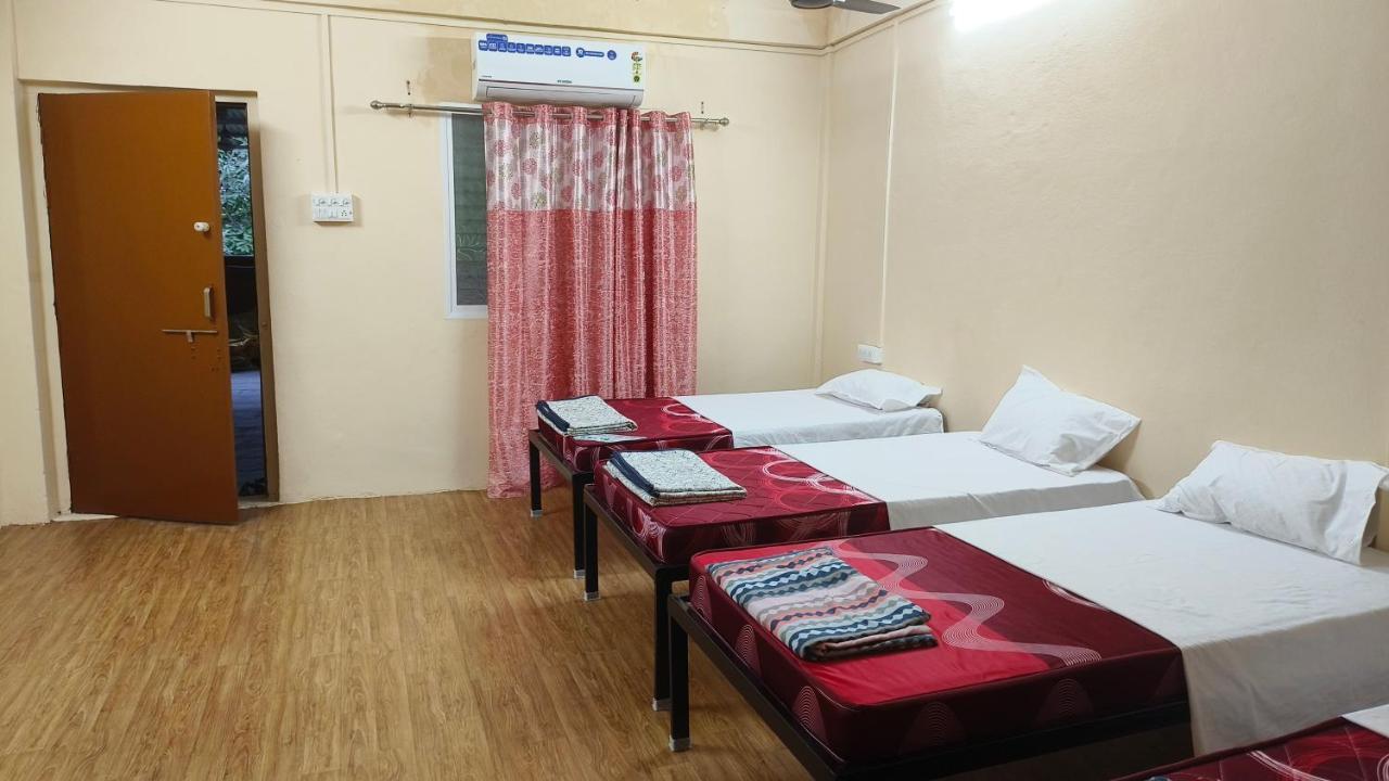 Nain Guest House Удджайн Екстер'єр фото