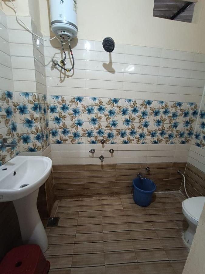 Nain Guest House Удджайн Екстер'єр фото